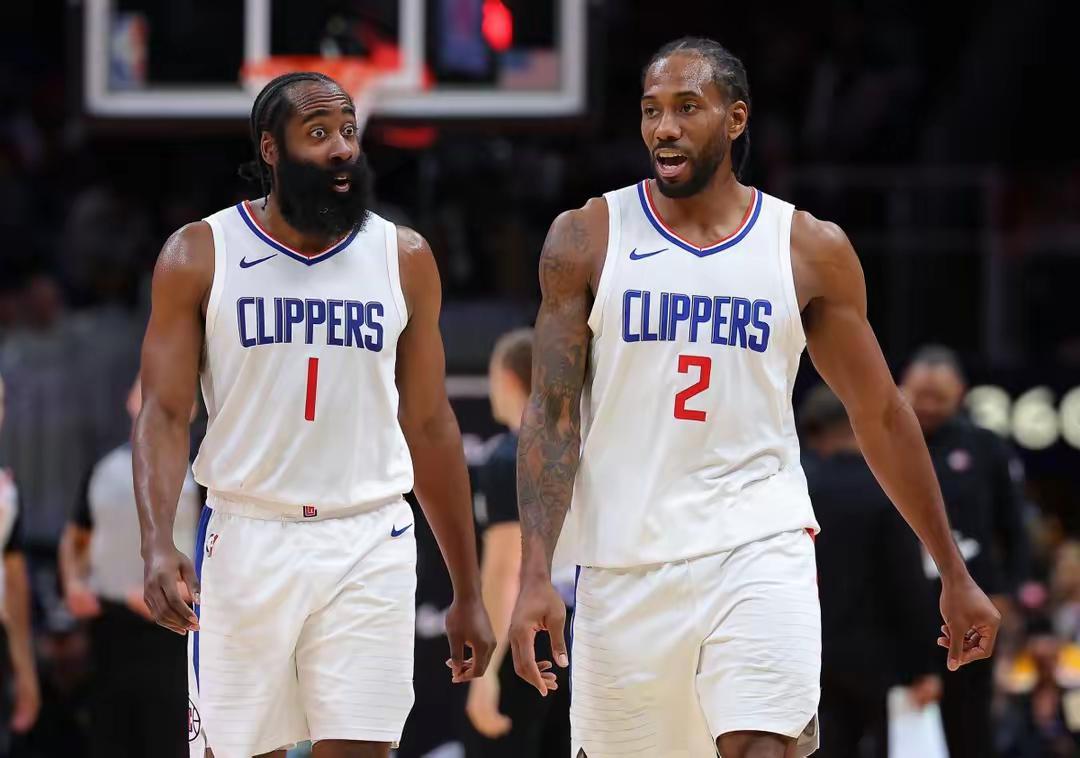 121-106！这就是哈登的影响力，他才是快船复苏的真正方向盘